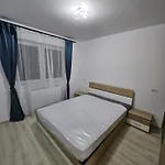 דירה Coresi Mall 52 Stefan Baciu,