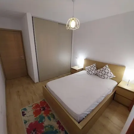Coresi Mall Top City Apartments 52 Stefan Baciu, * Brasov