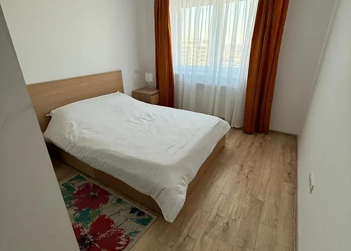 Coresi Mall 52 Stefan Baciu, Lägenhet