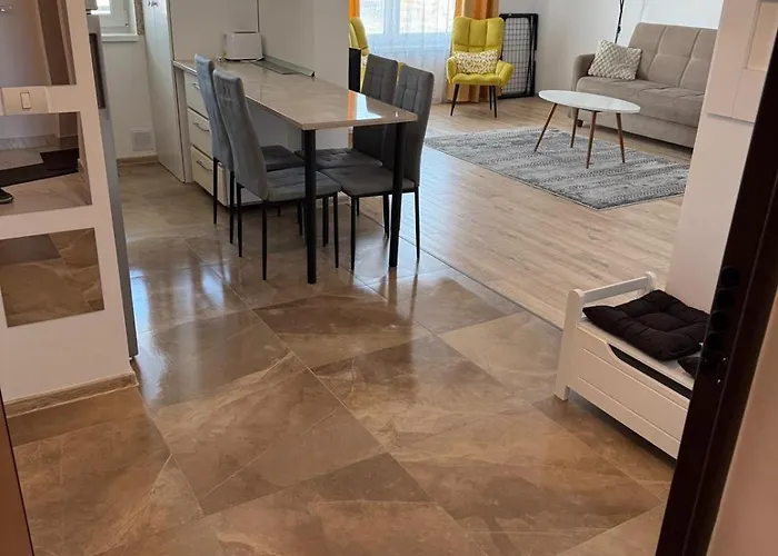 Lägenhet Coresi Mall 52 Stefan Baciu,