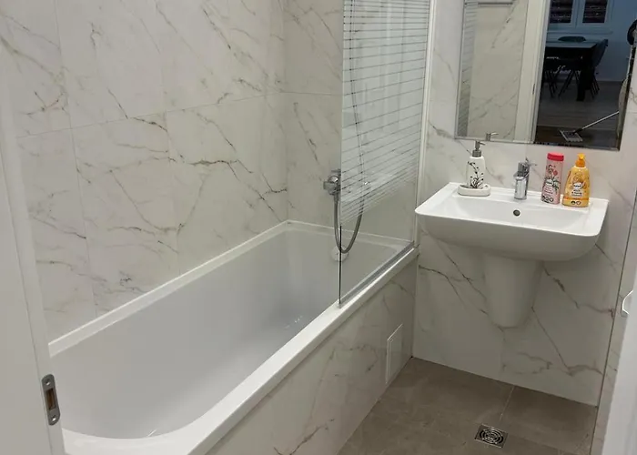 Lejlighed Coresi Mall 52 Stefan Baciu,